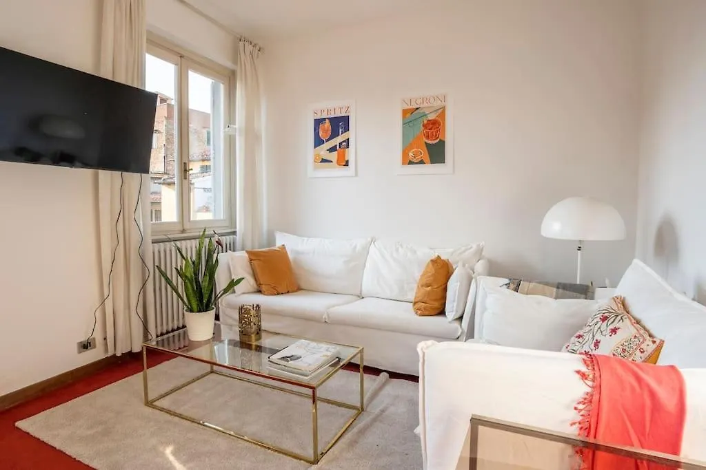 Ponte Vecchio'S Penthouse Apartment Florence