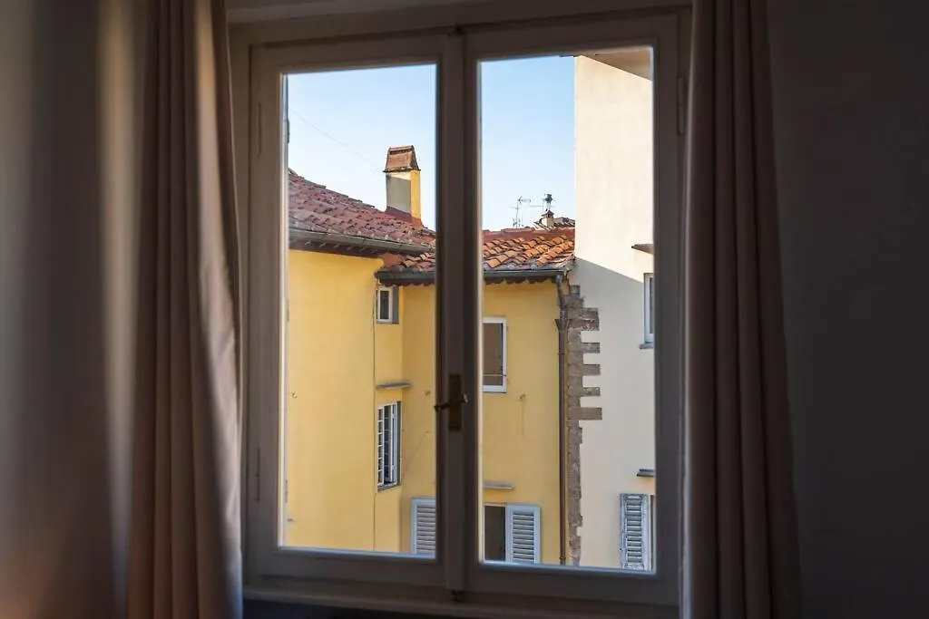 Ponte Vecchio'S Penthouse Apartment Florence
