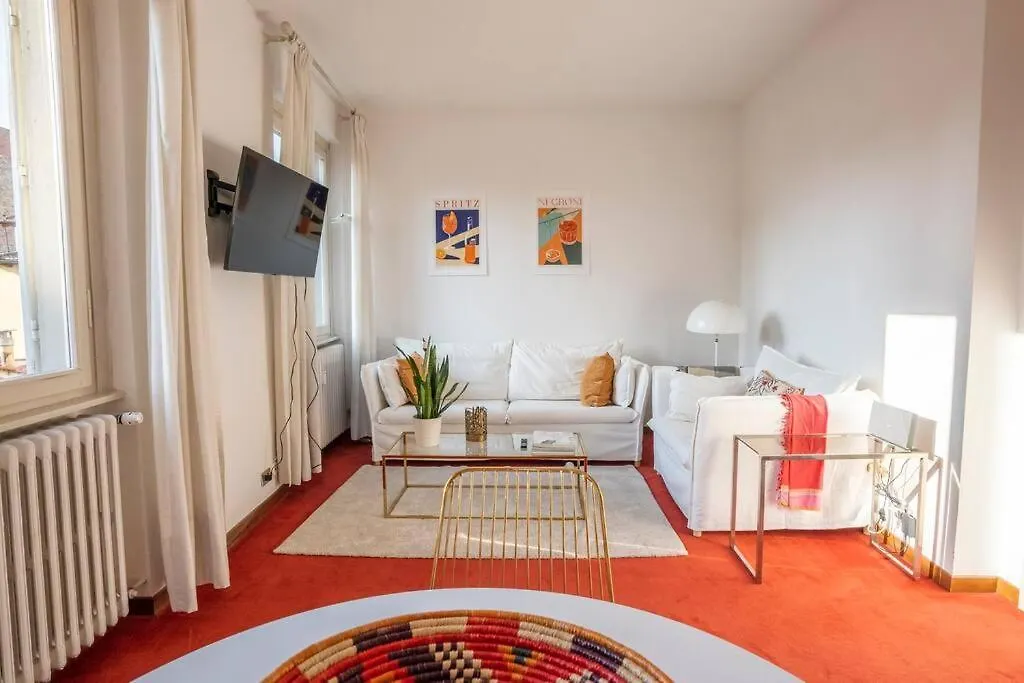 Ponte Vecchio'S Penthouse Apartment Florence