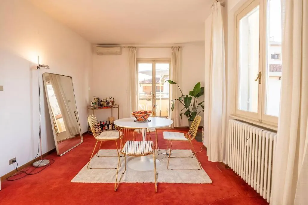 Ponte Vecchio'S Penthouse Apartment Florence