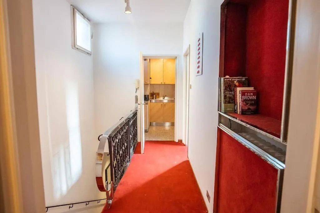 Ponte Vecchio'S Penthouse Apartment Florence