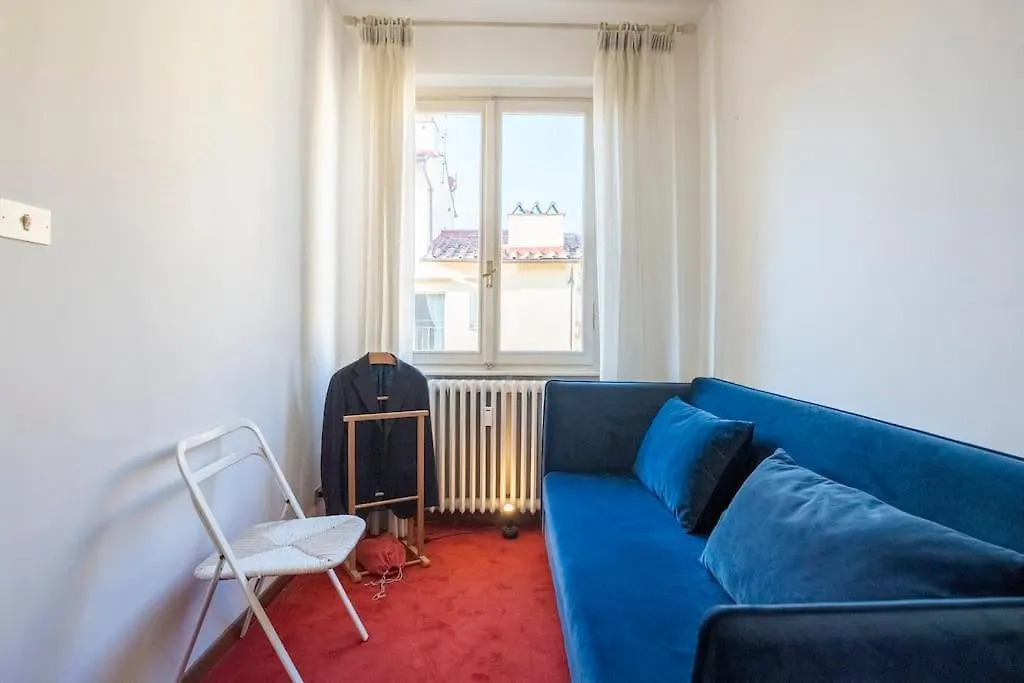 Ponte Vecchio'S Penthouse Apartment Florence Italy